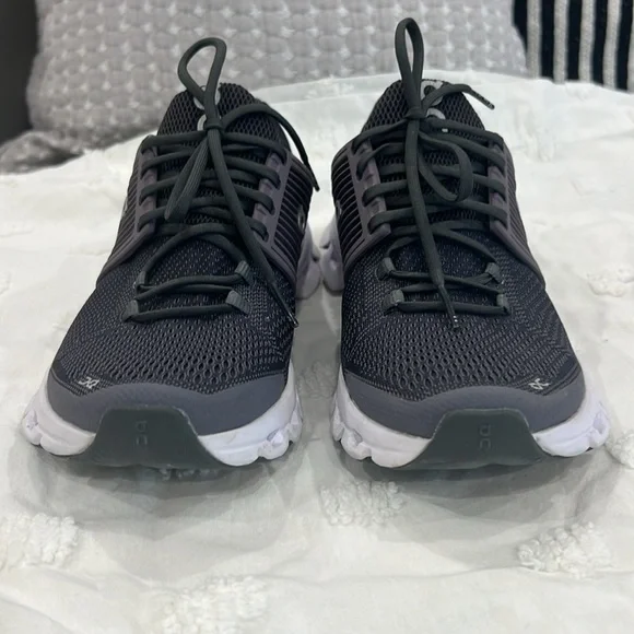 ON Cloudswift Sneakers SZ 6 women Shark / Shadow - Picture 3 of 15